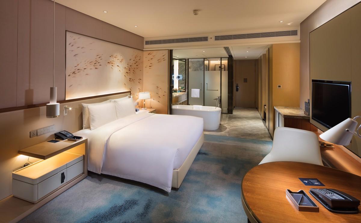 Hilton Quanzhou Riverside Exteriör bild