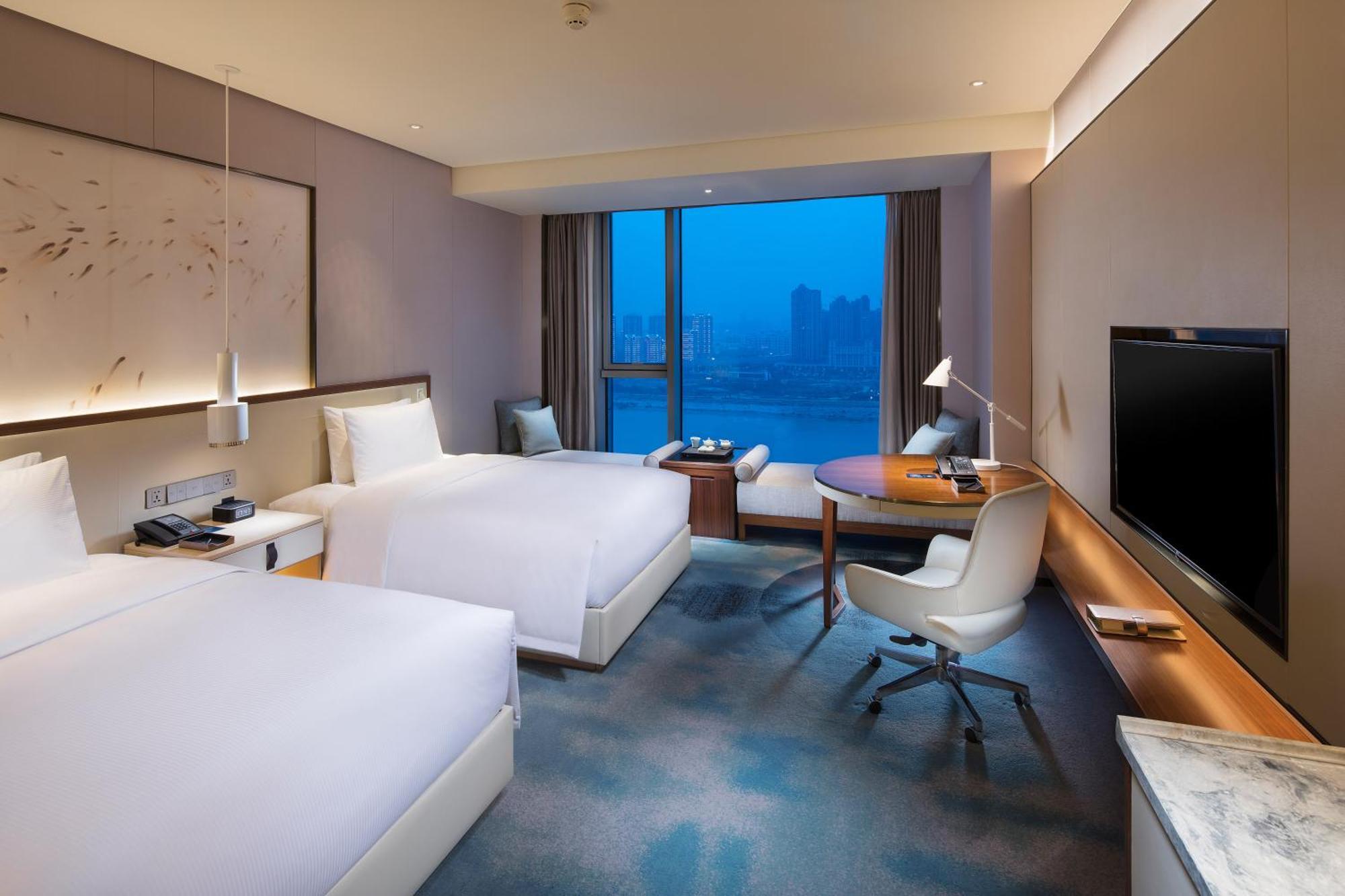 Hilton Quanzhou Riverside Exteriör bild
