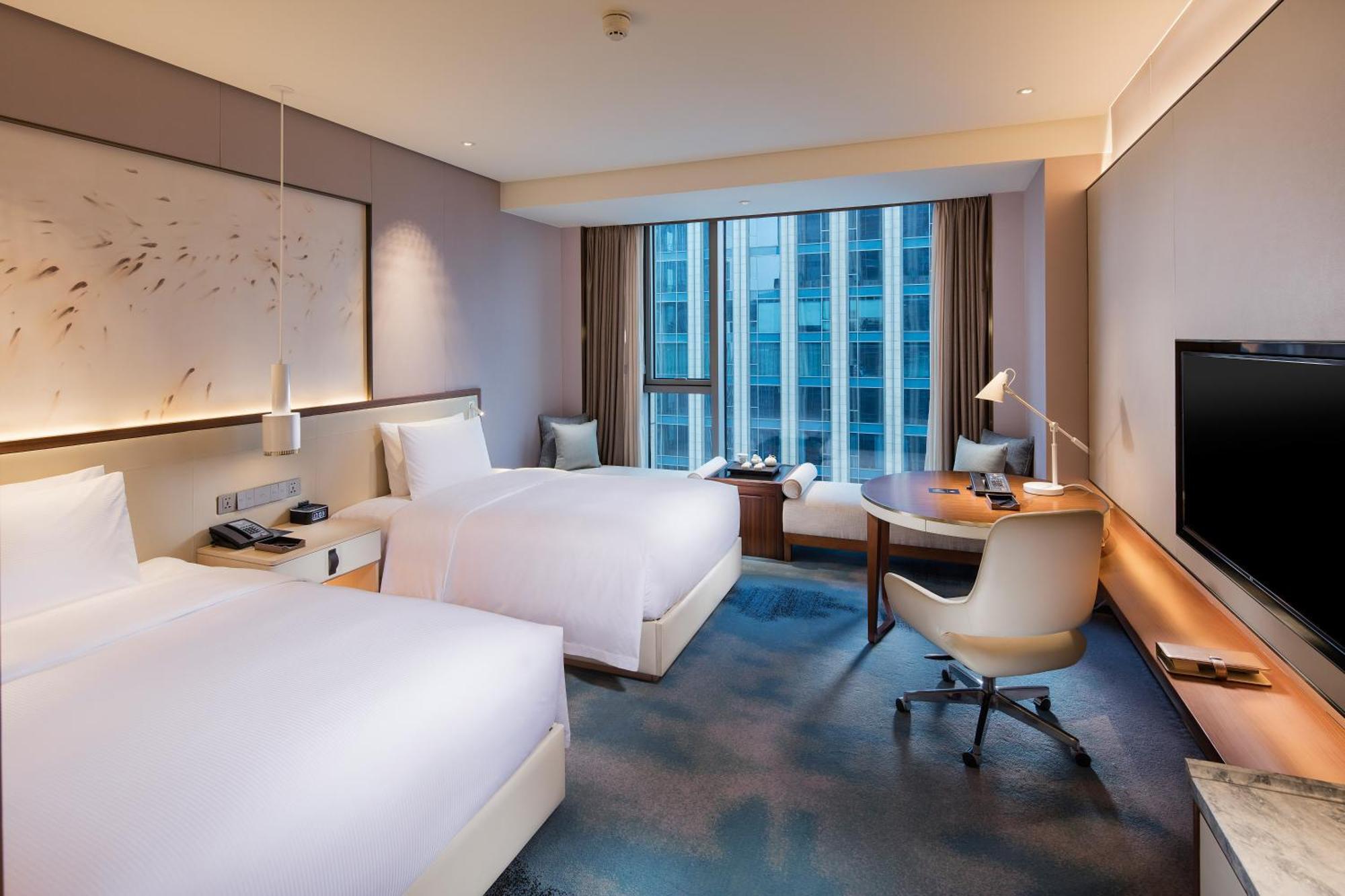 Hilton Quanzhou Riverside Exteriör bild